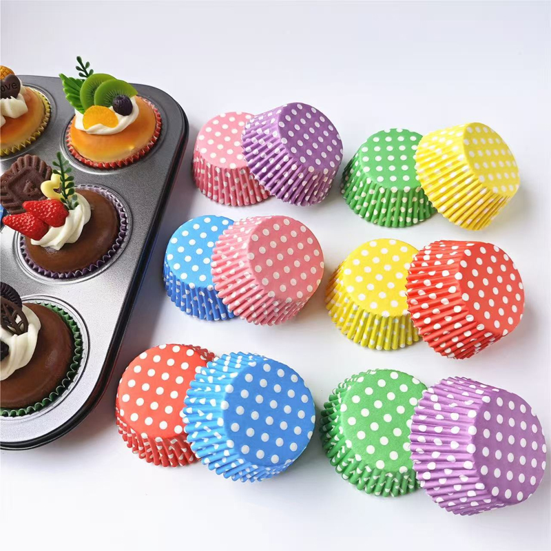 Kitchen Paper For Baking - 100 szt. Papierowych foremek do ciast